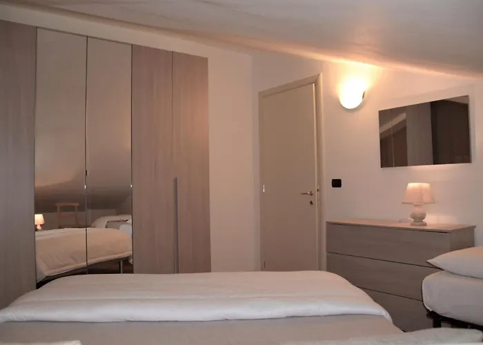 Ottoz アパート アオスタ